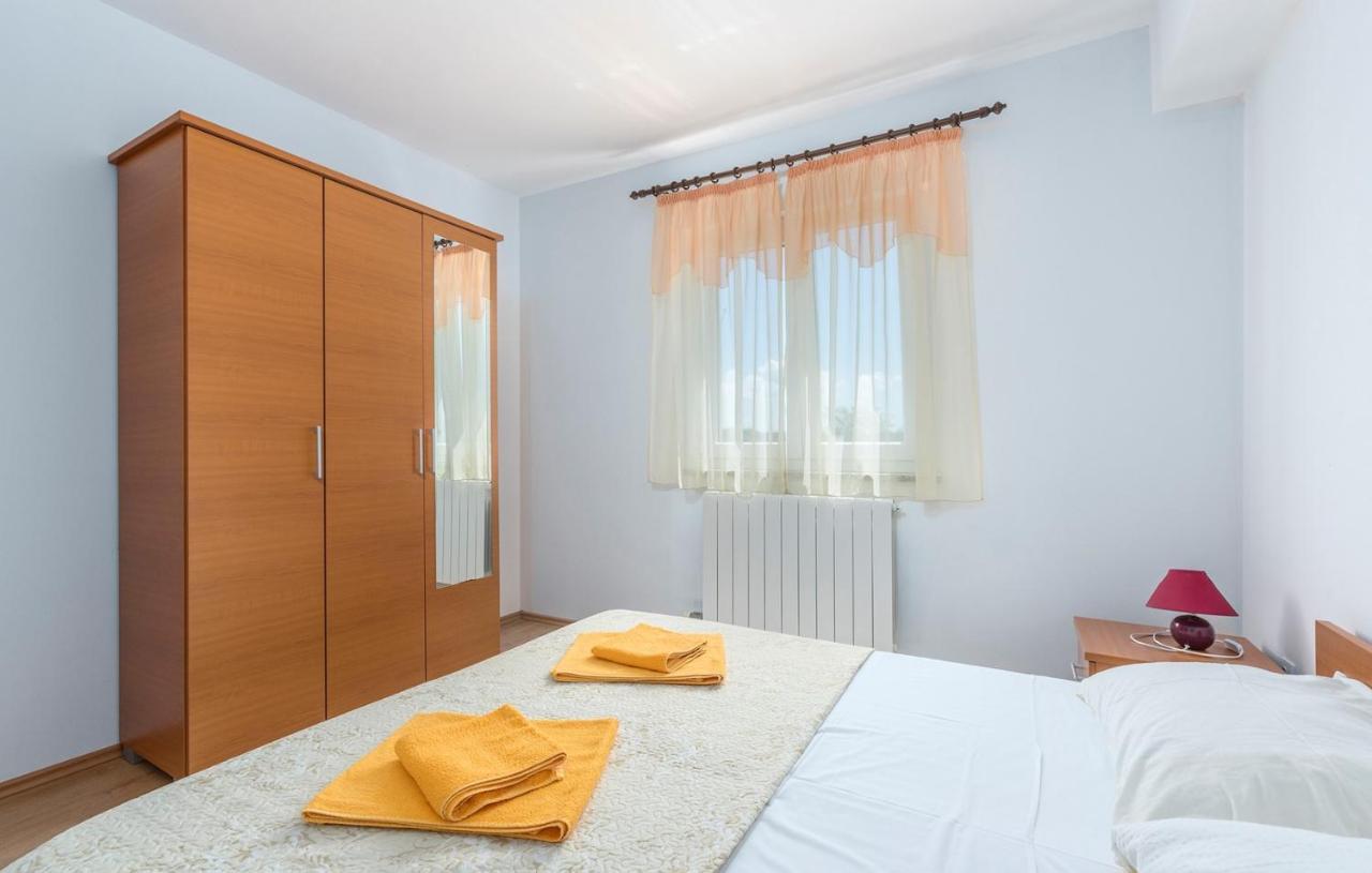 Apartments Stanko Fažana Eksteriør bilde