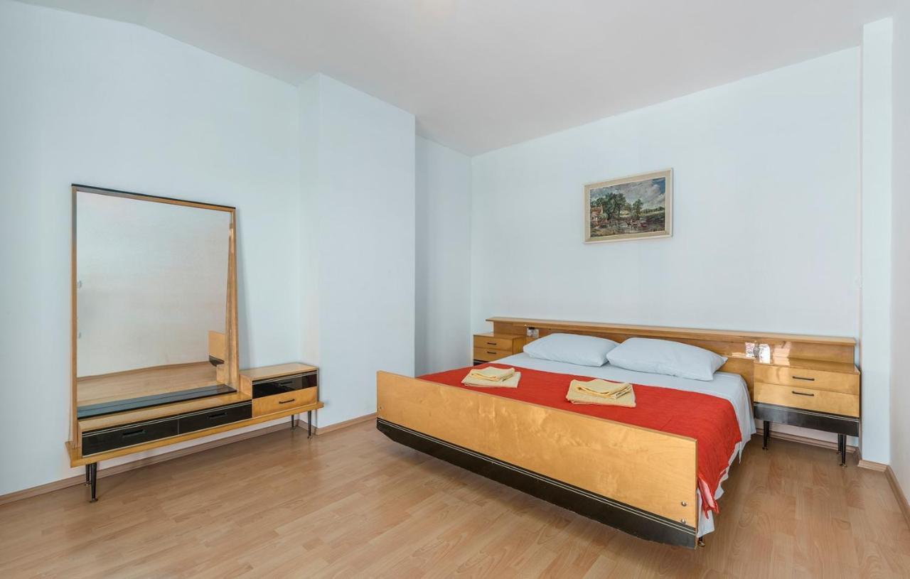 Apartments Stanko Fažana Eksteriør bilde